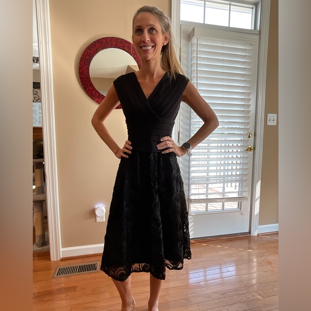 Adrianna Papell Black Cocktail Dress